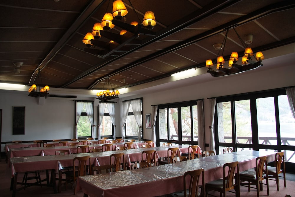 Kawaguchiko Hotel 54/63