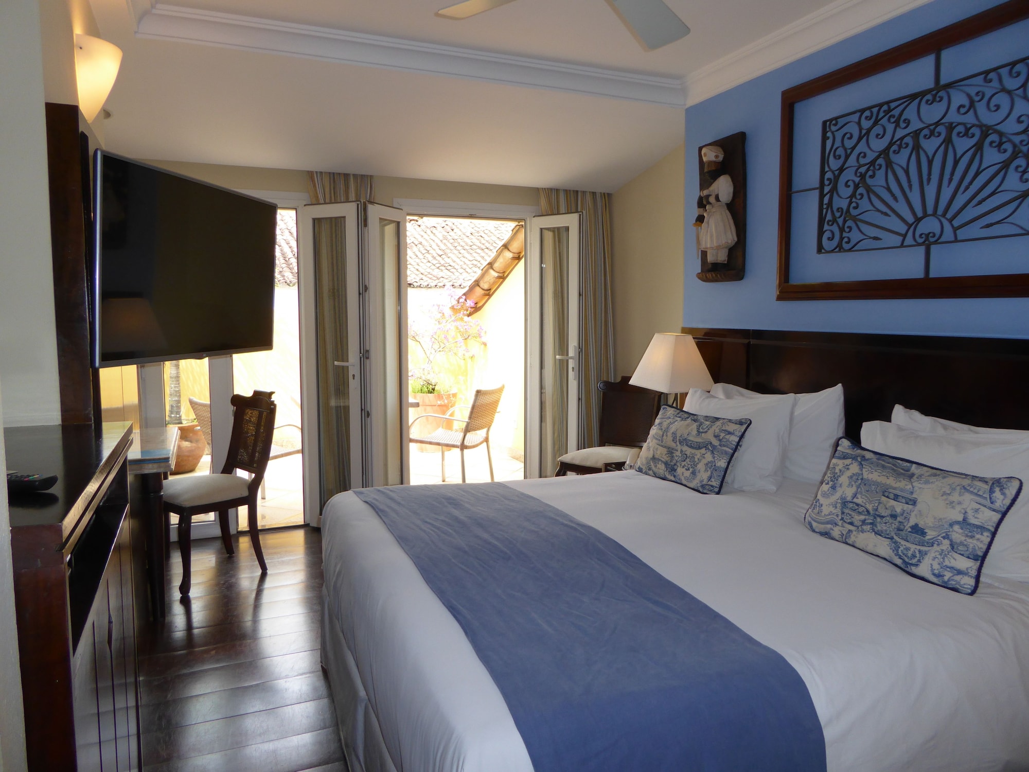 SUPERIOR, DOUBLE BED, TERRACE