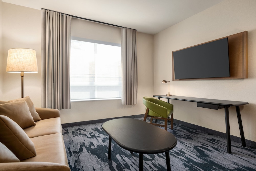 Fairfield Inn & Suites by Marriott Bonita Springs 13/31