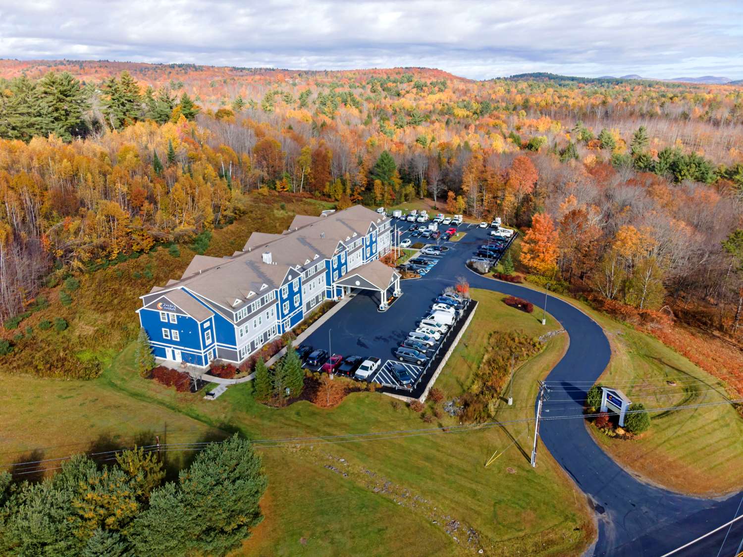Comfort Inn & Suites Wilton, ME 27/27