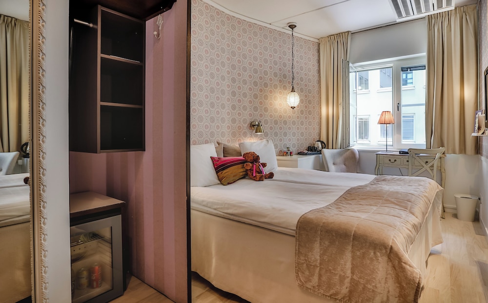 Freys Hotel 25/65