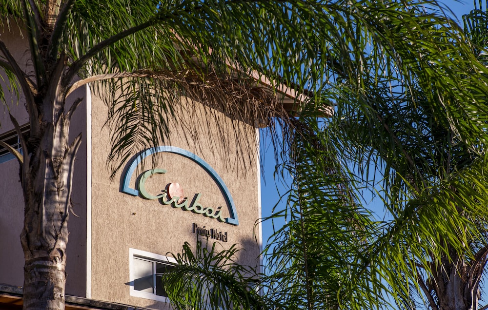 Ciribai Praia Hotel 70/74