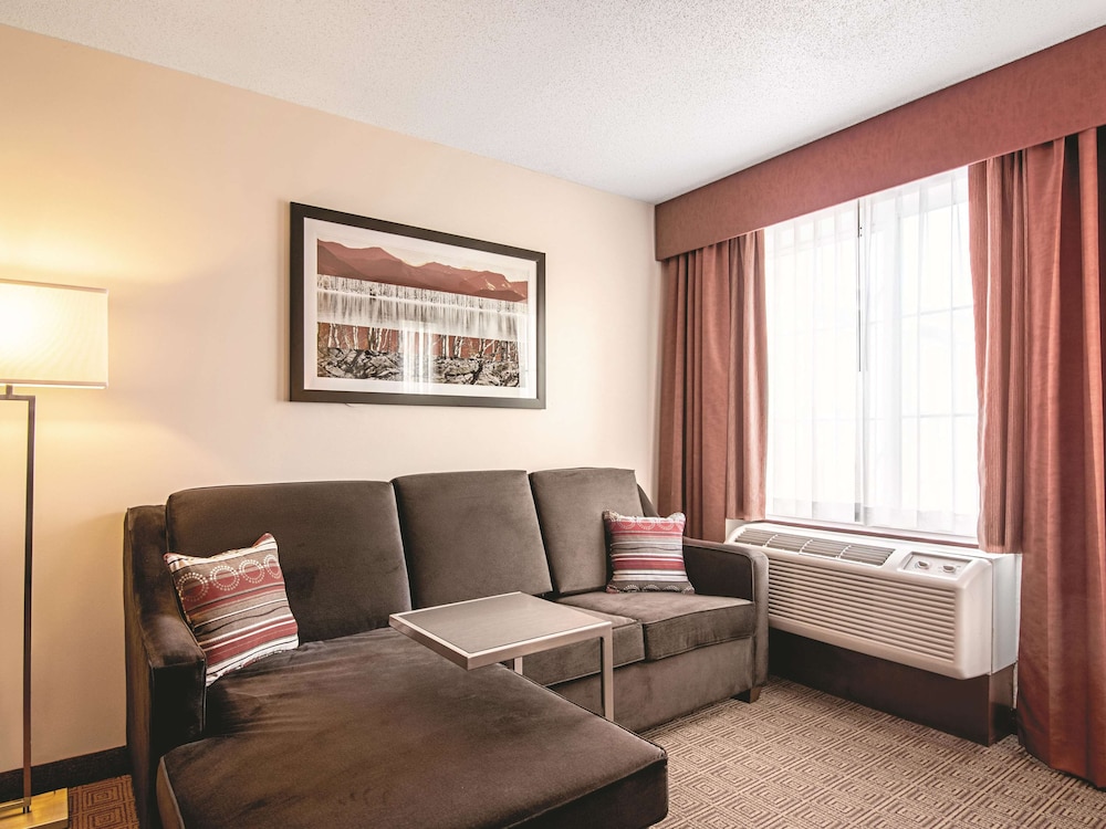 La Quinta Inn Vancouver Airport 37/65