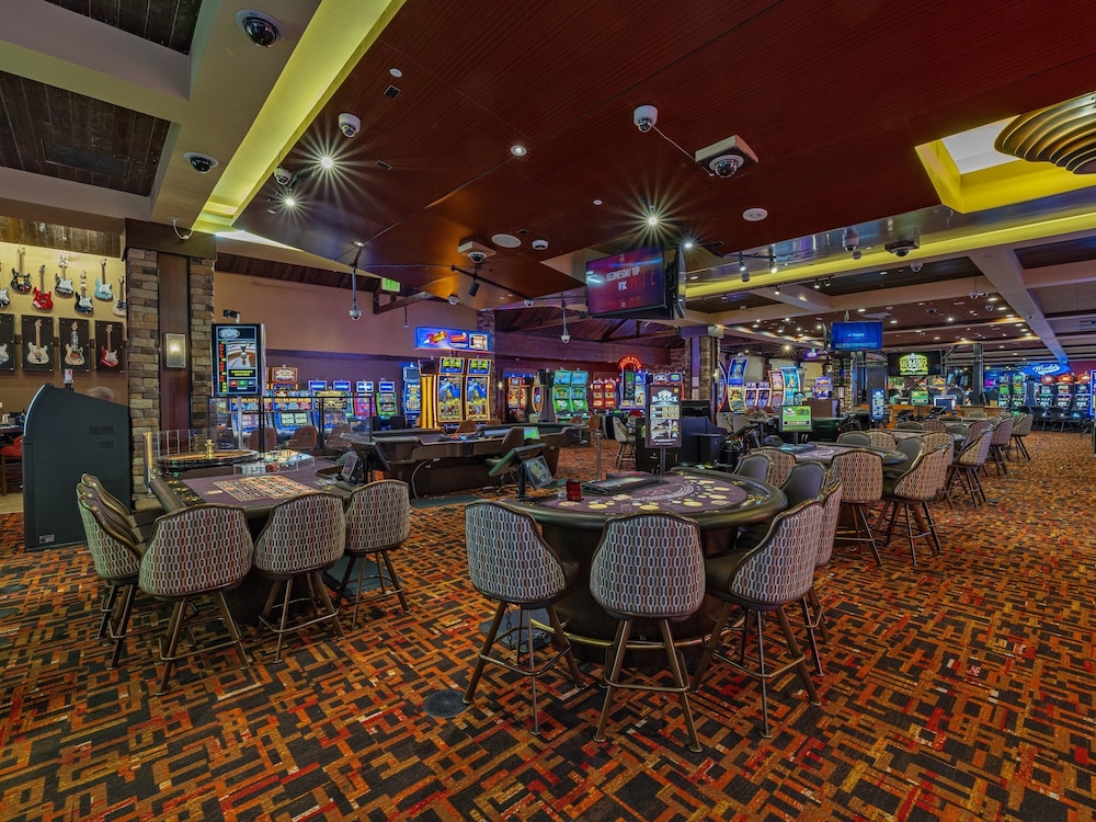 Golden Nugget Cripple Creek 22/25
