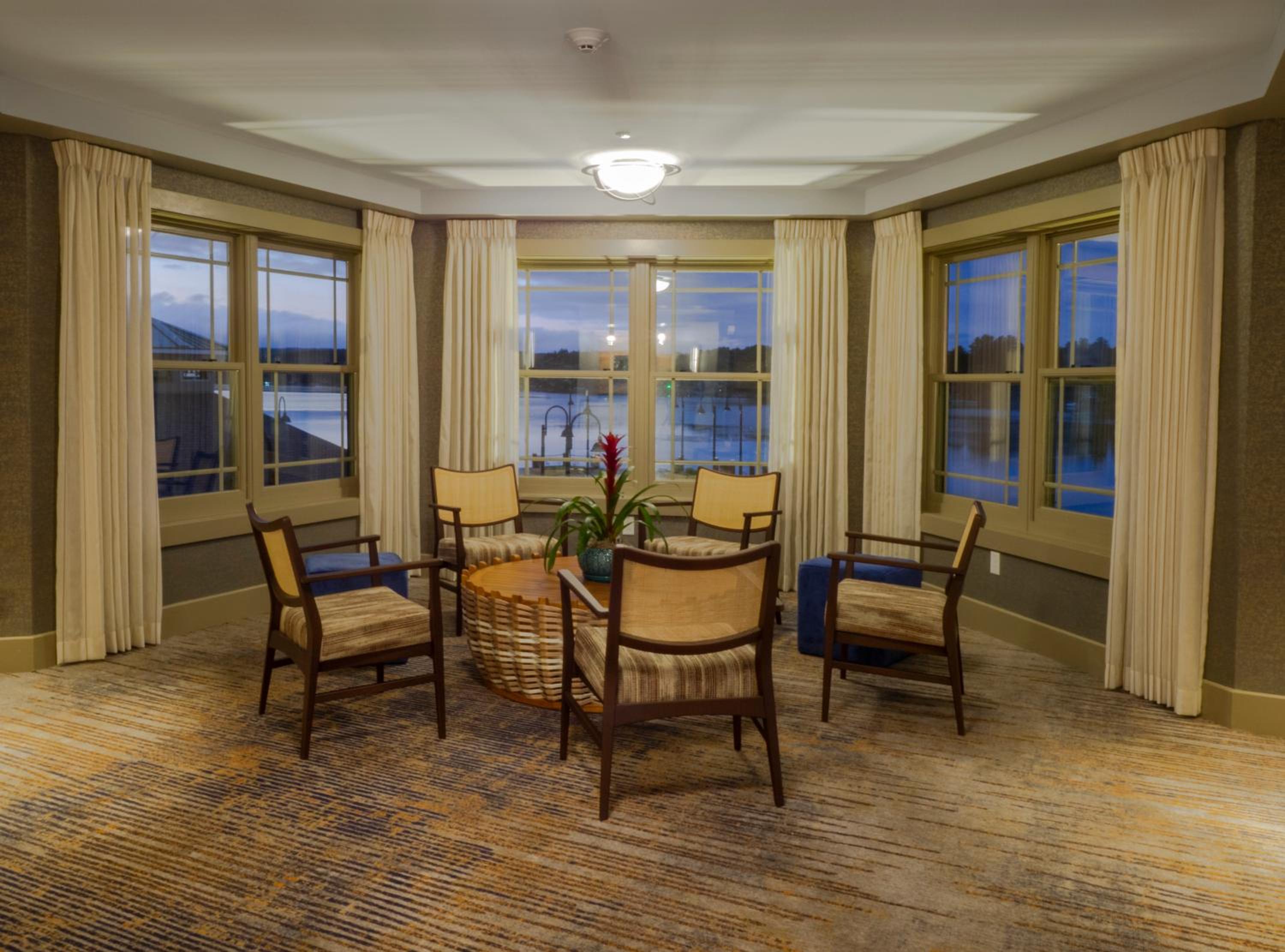 Chautauqua Harbor Hotel 24/30