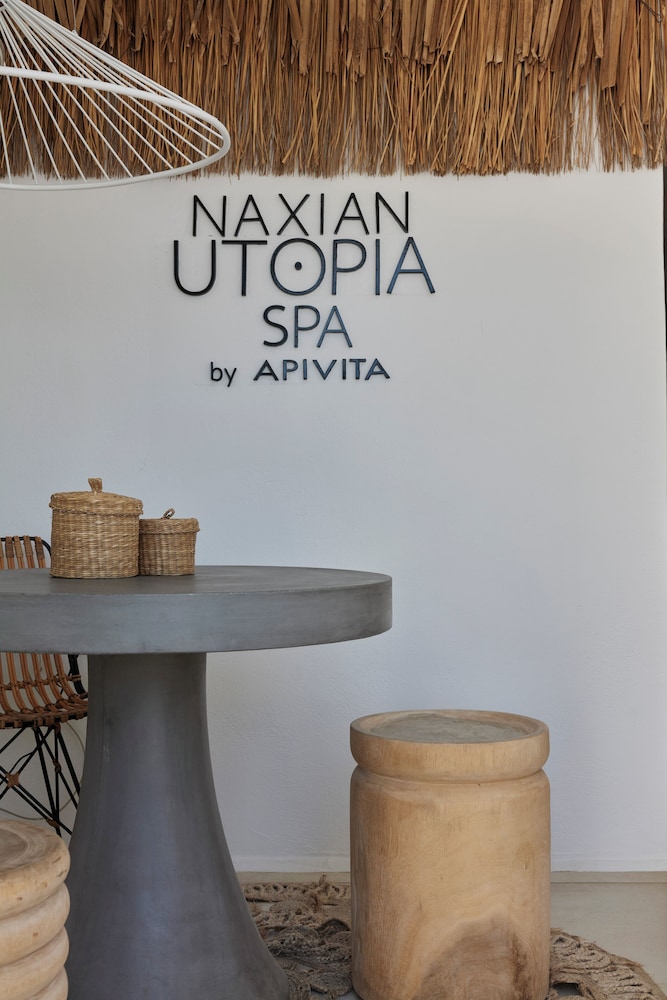 Lobby at NAXIAN RHAPSODY, Lagkeri