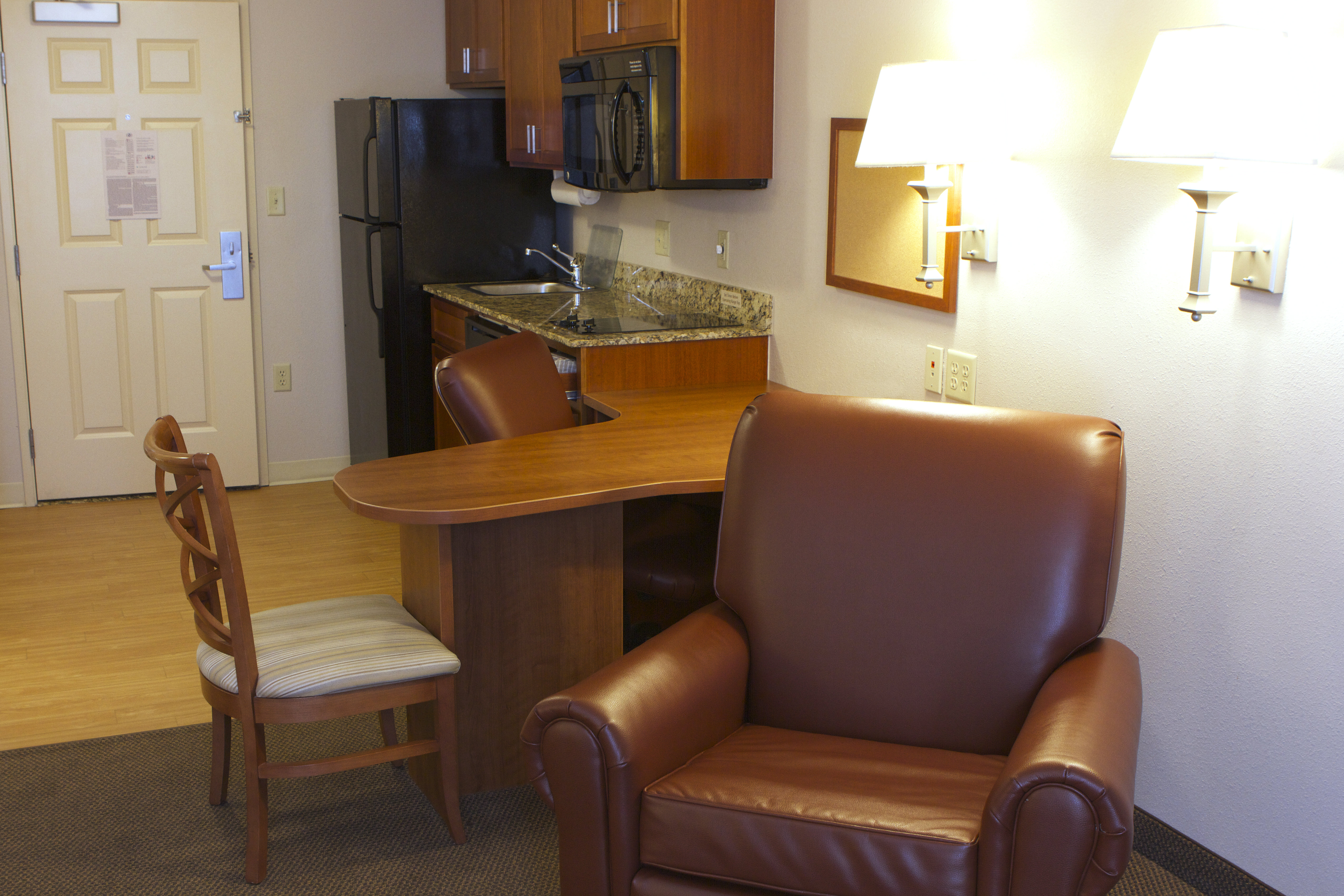 Candlewood Suites Champaign Urbana University Area 25/39