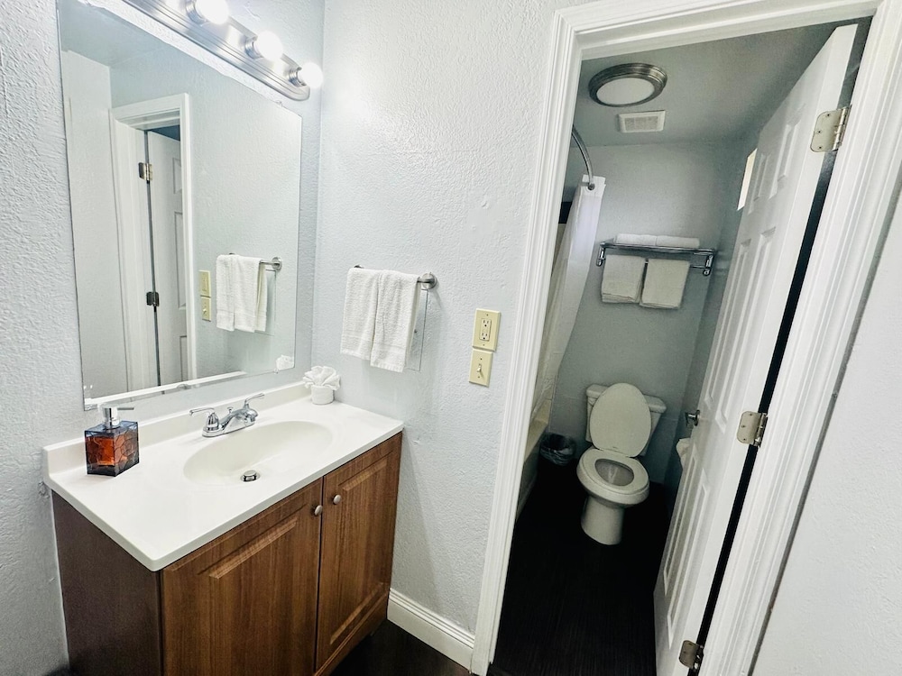 Canyon Inn Motel By Flagstaff Route-66 50/57
