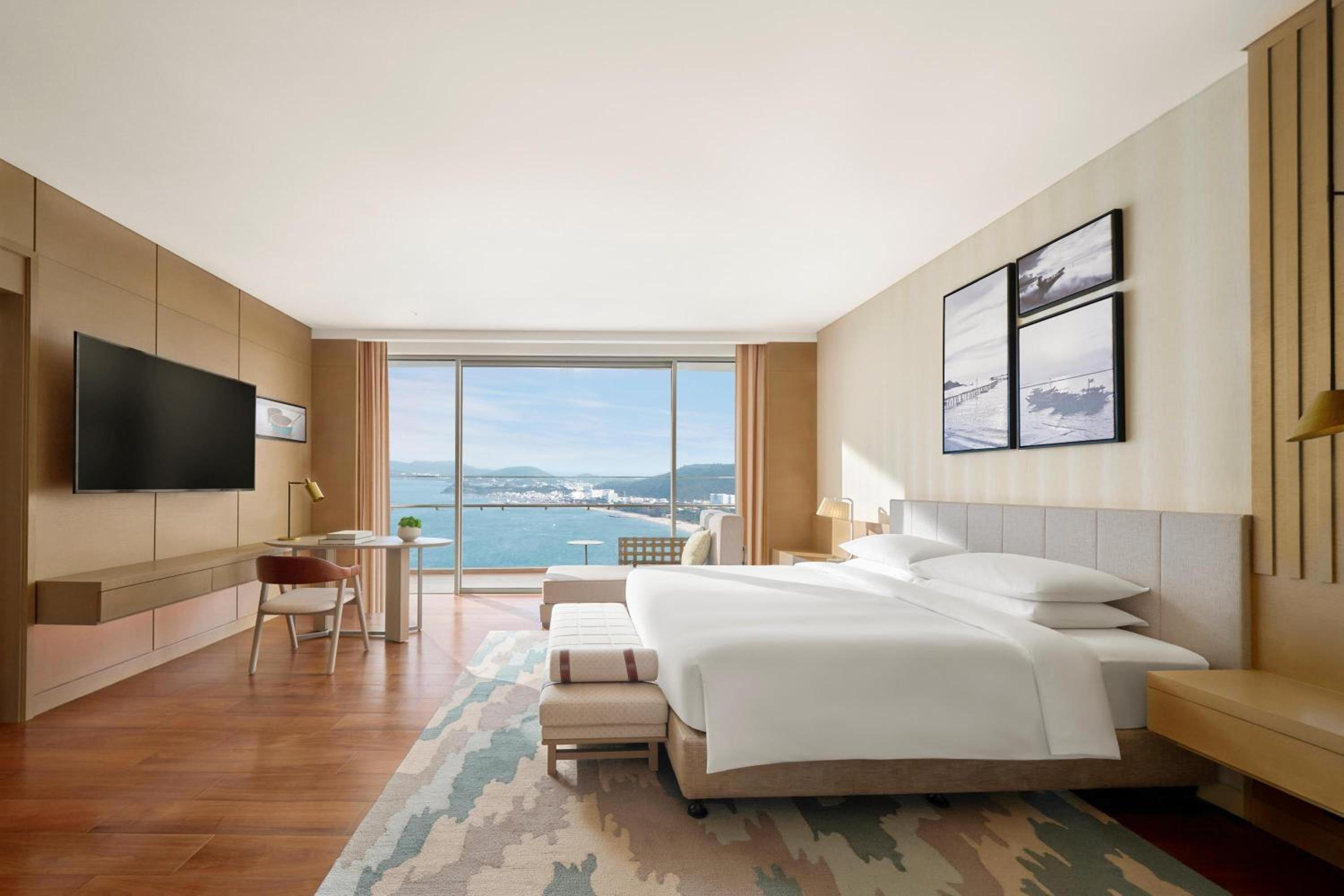 Regency, Executive, Suite, Ocean View