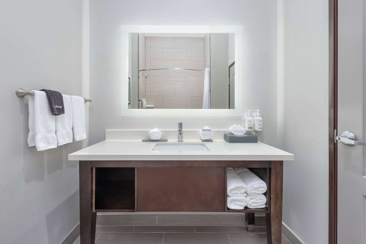 La Quinta Inn & Suites by Wyndham Tyler - University Area 20/20