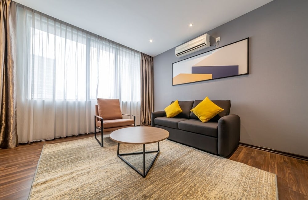 Ibis Styles Johor Bahru City Centre 11/26