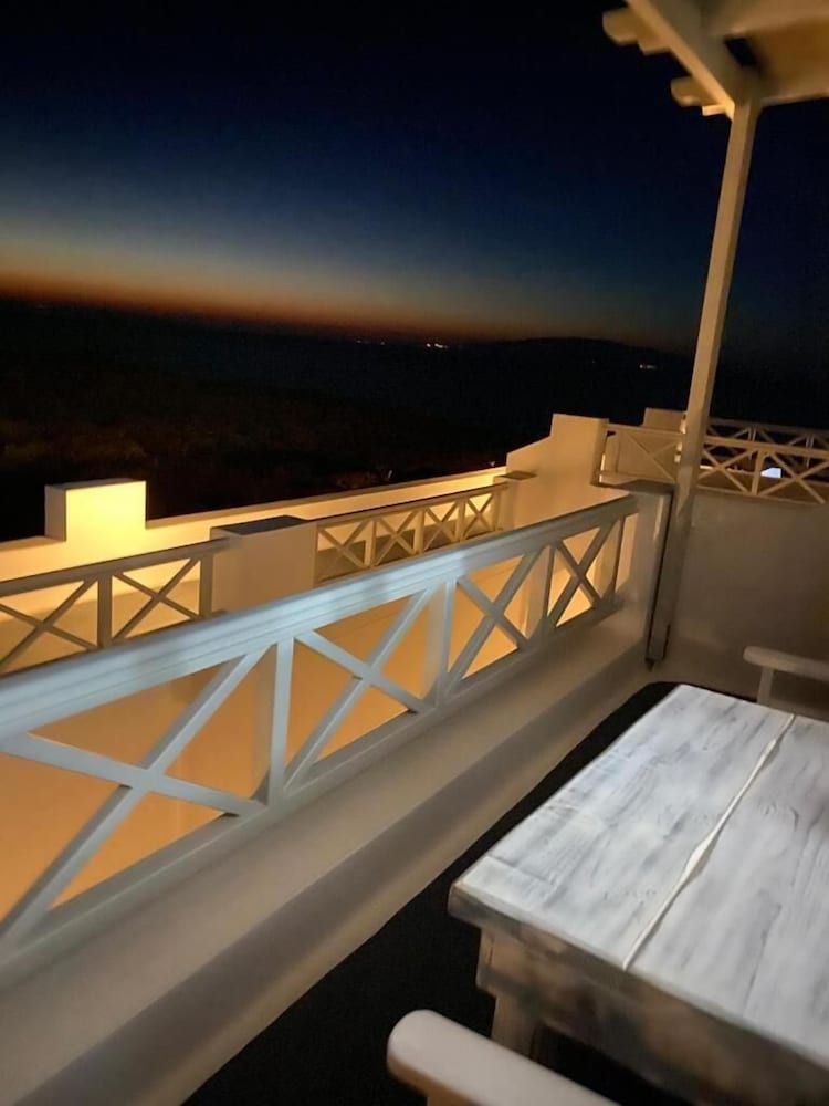 Vrachia Studios and Apartments 20/50
