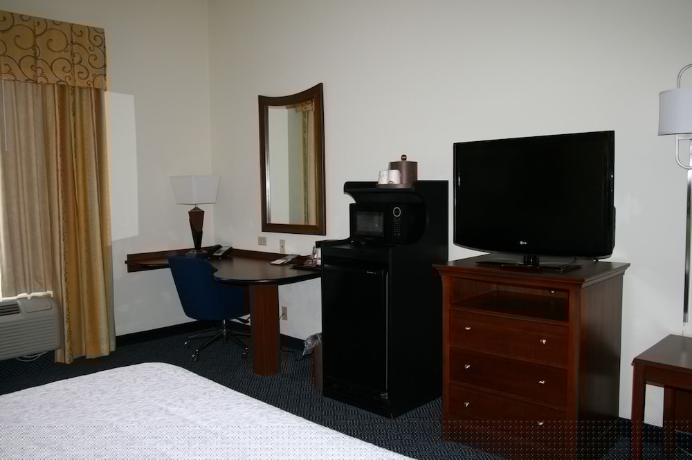 Hampton Inn Pine Grove 40/58