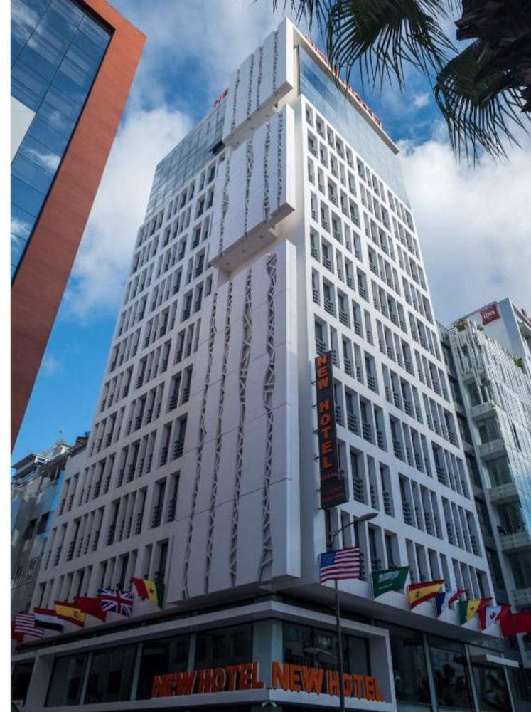 New Hotel Piscine Spa & Wellness Center in CASABLANCA