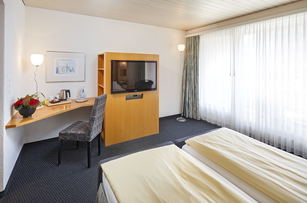 Stella Swiss Quality Hotel 34/69