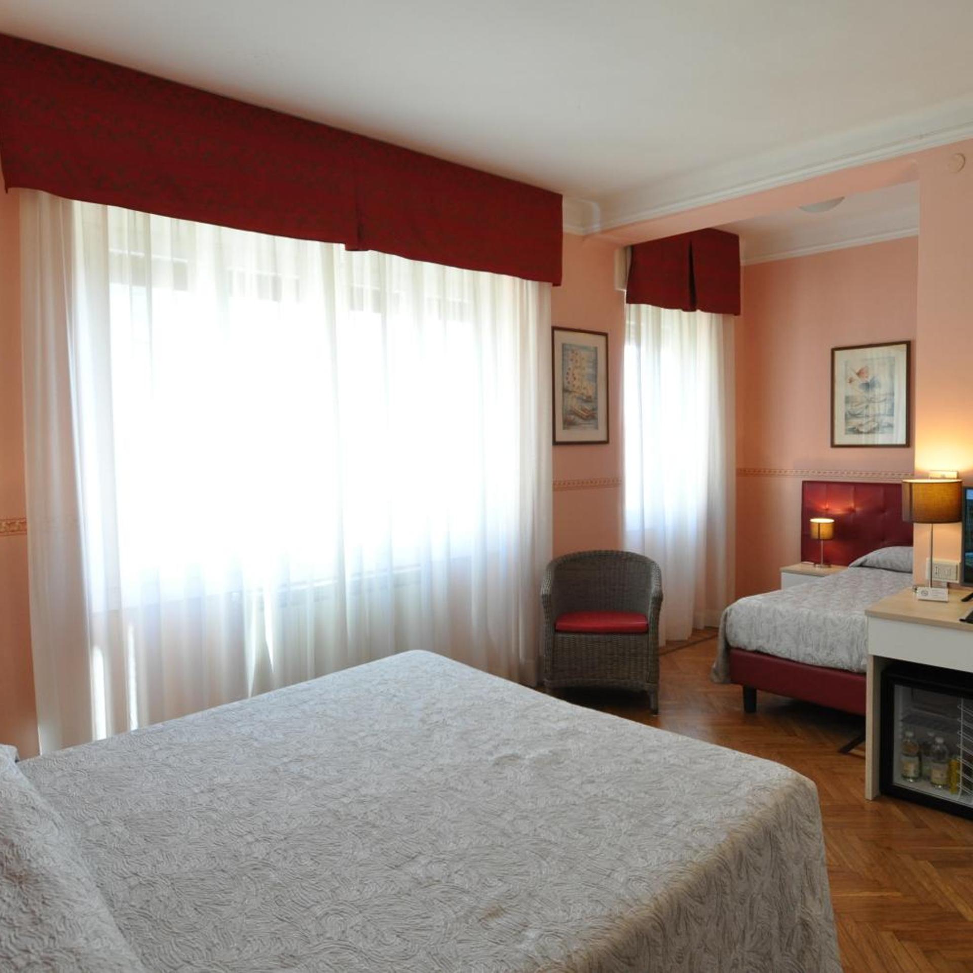 غرفة ثلاثية، Hotel Sole Mare 4/10