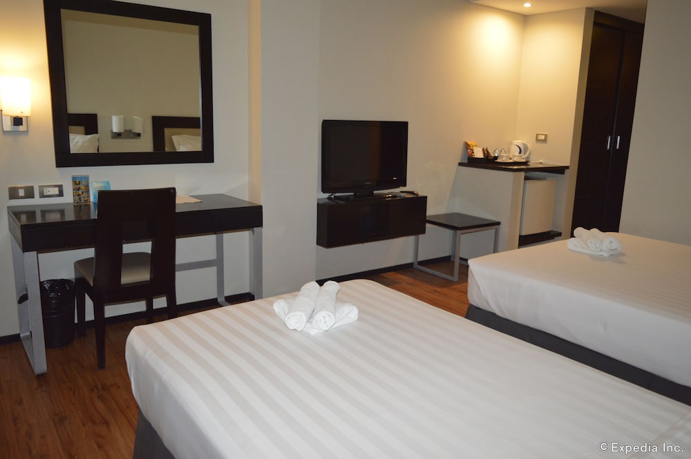 Mallberry Suites Business Hotel 33/59
