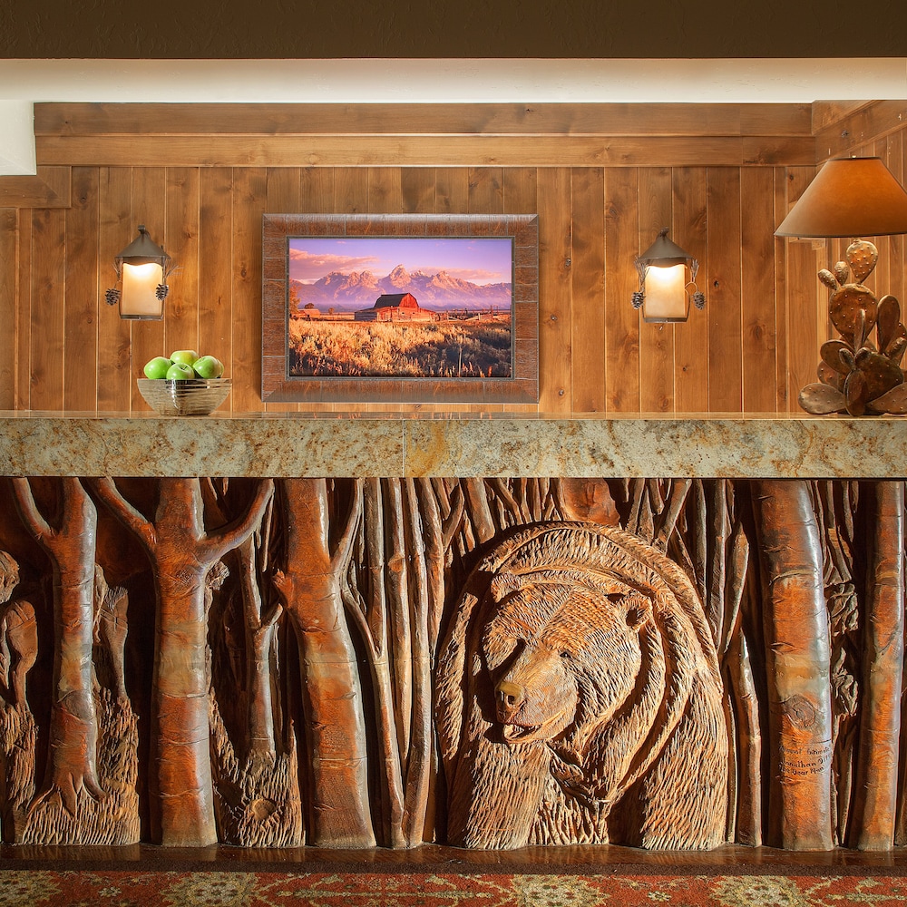 Snake River Lodge And Spa 10/67