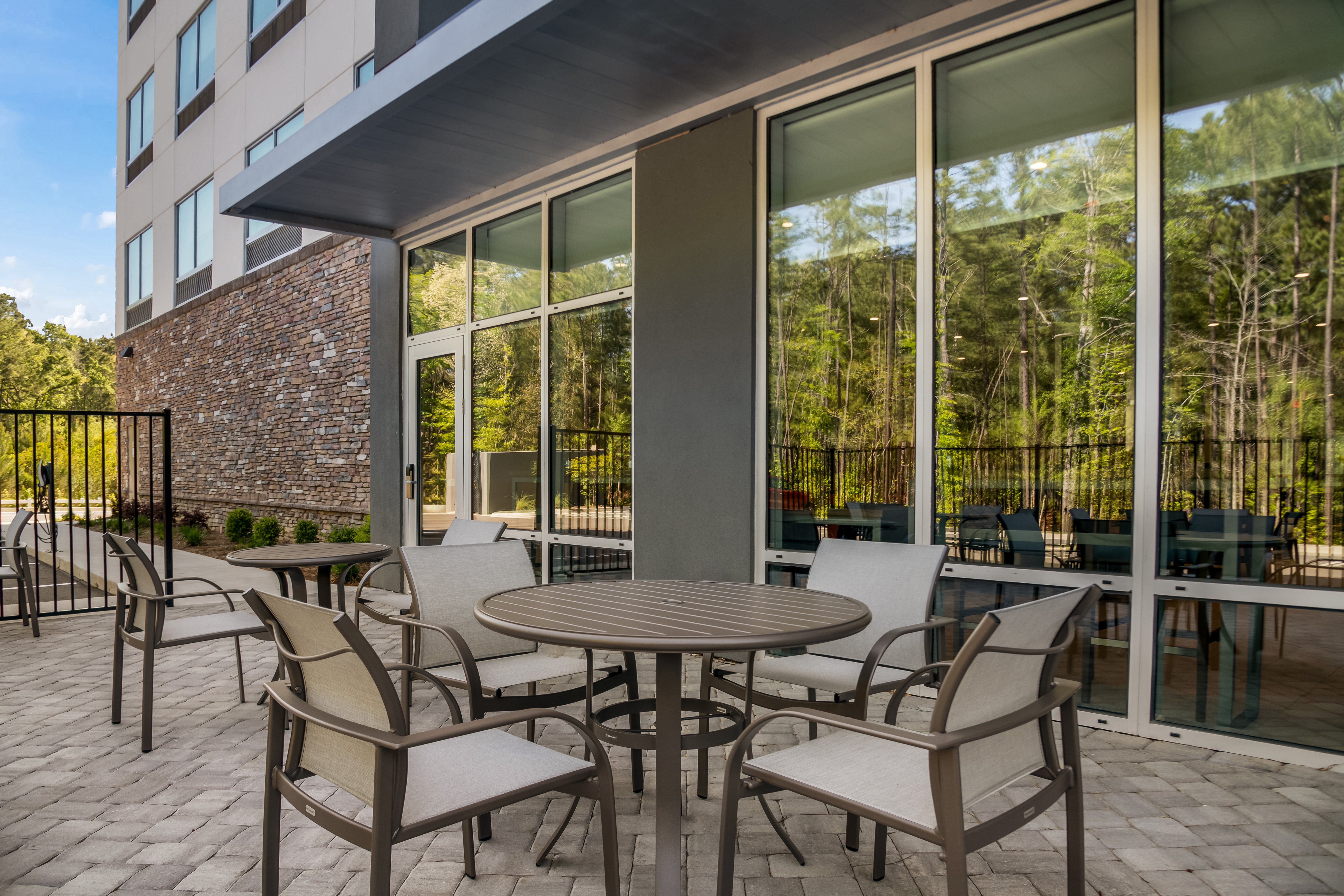 Holiday Inn Express SAVANNAH - GATEWAY 39/50