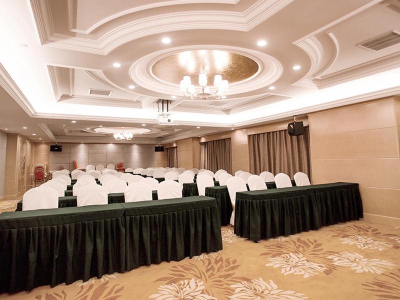 Vienna International Hotel (Hangzhou Xintiandi Yintai) 29/35