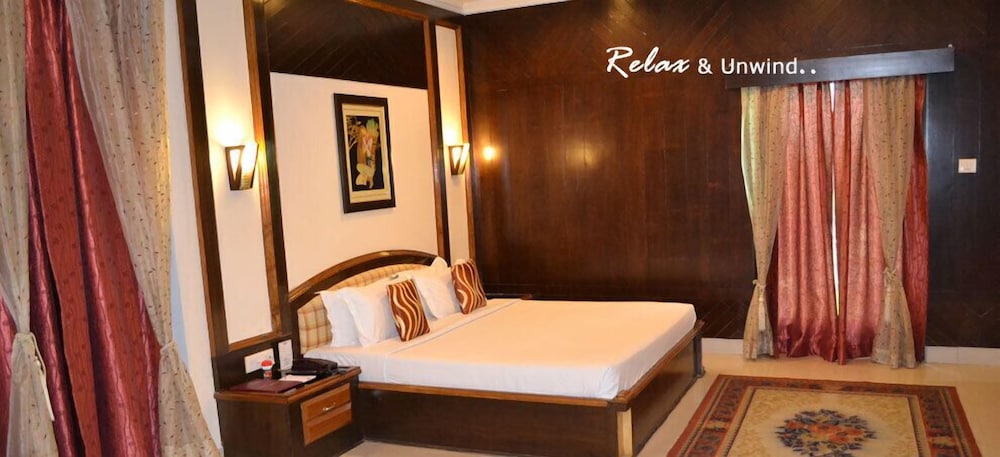 Hotel Rudra Continental 13/47
