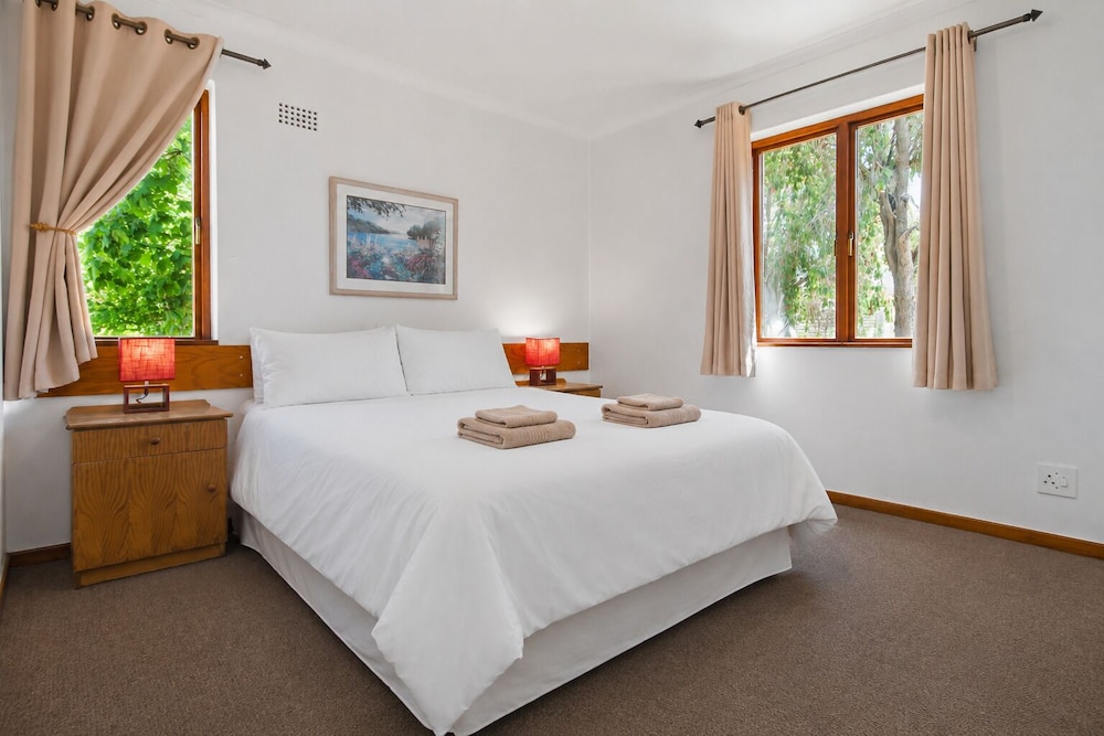 Montagu Springs Resort 10/50