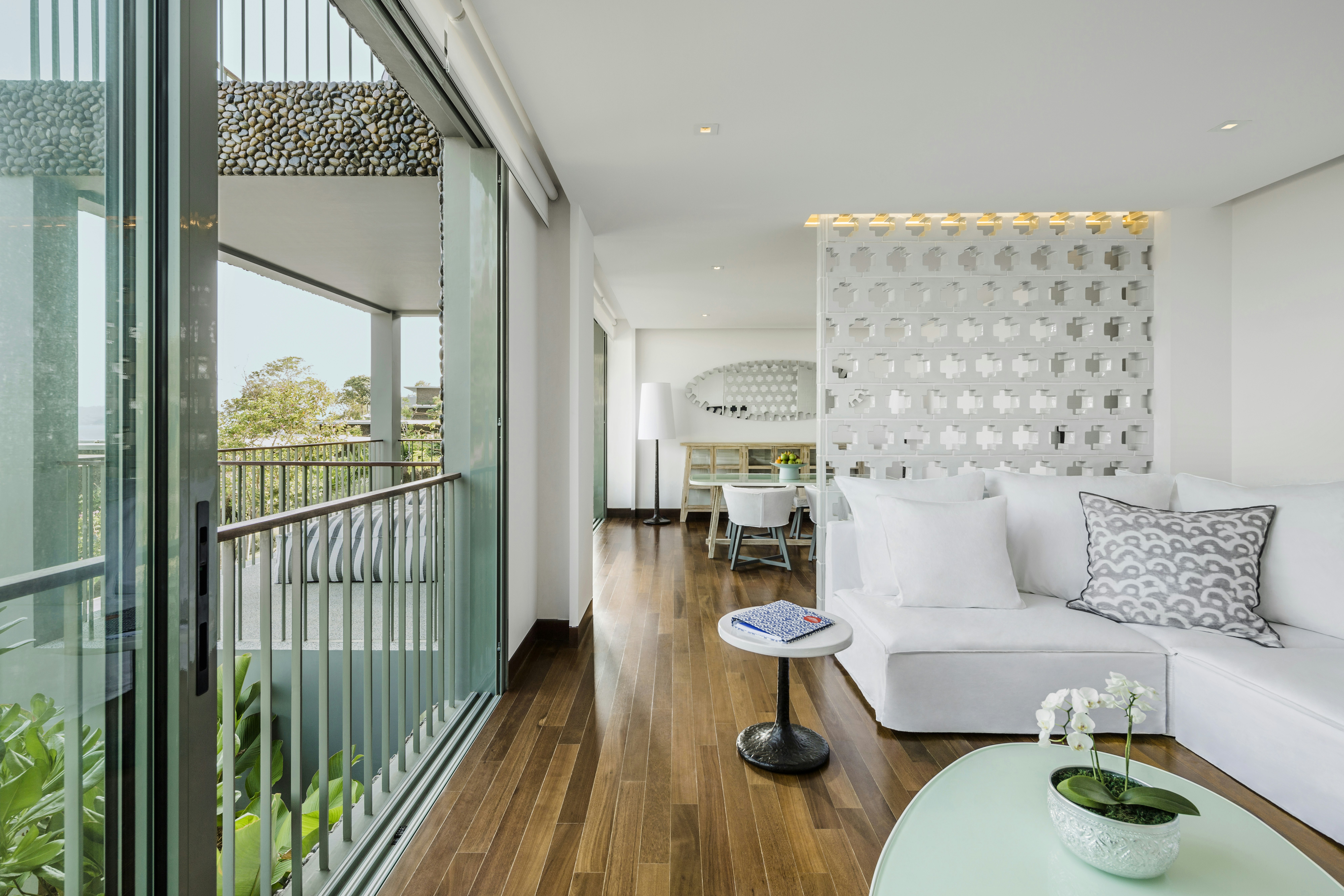 Como Point Yamu Phuket 57/97