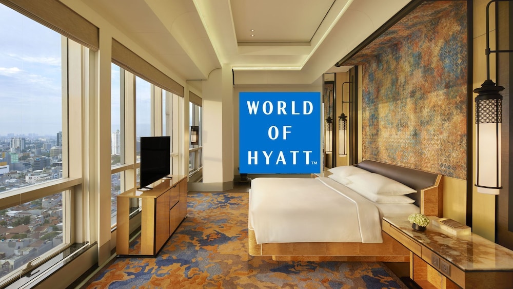 Keraton At the Plaza A Luxury Collection Hotel 13/52