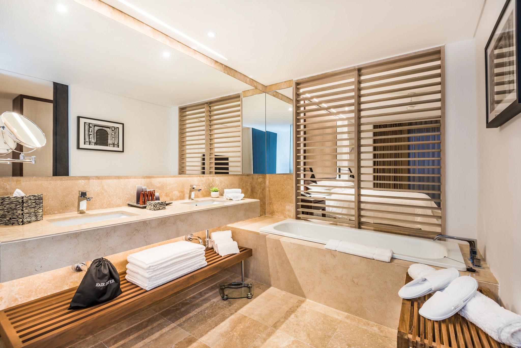 Junior Suite, Jungle View