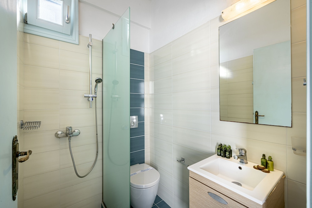 Anatoli Hotel and Spa 62/70