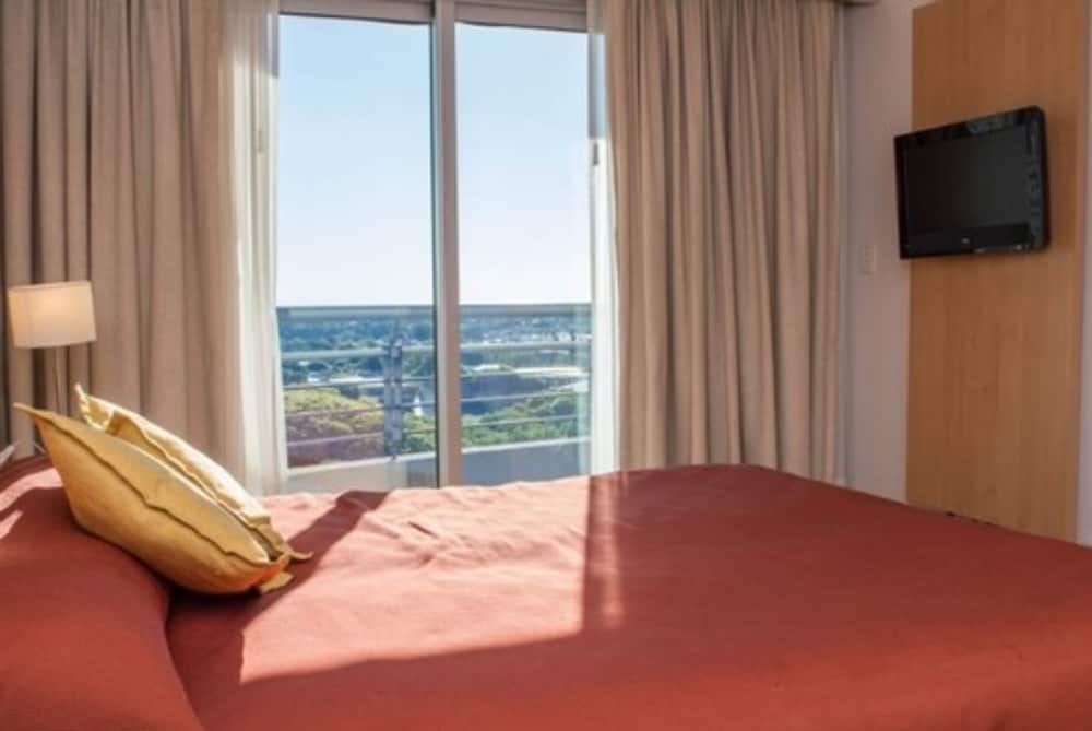 Maran Suites And Towers 34/52