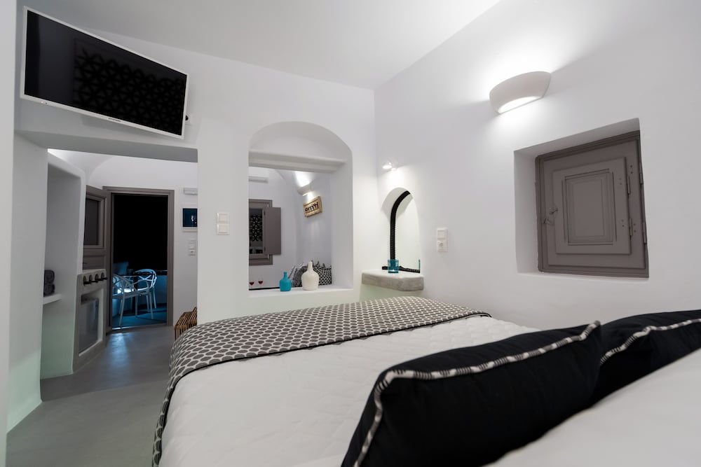MODERNITY SUITES 19/65