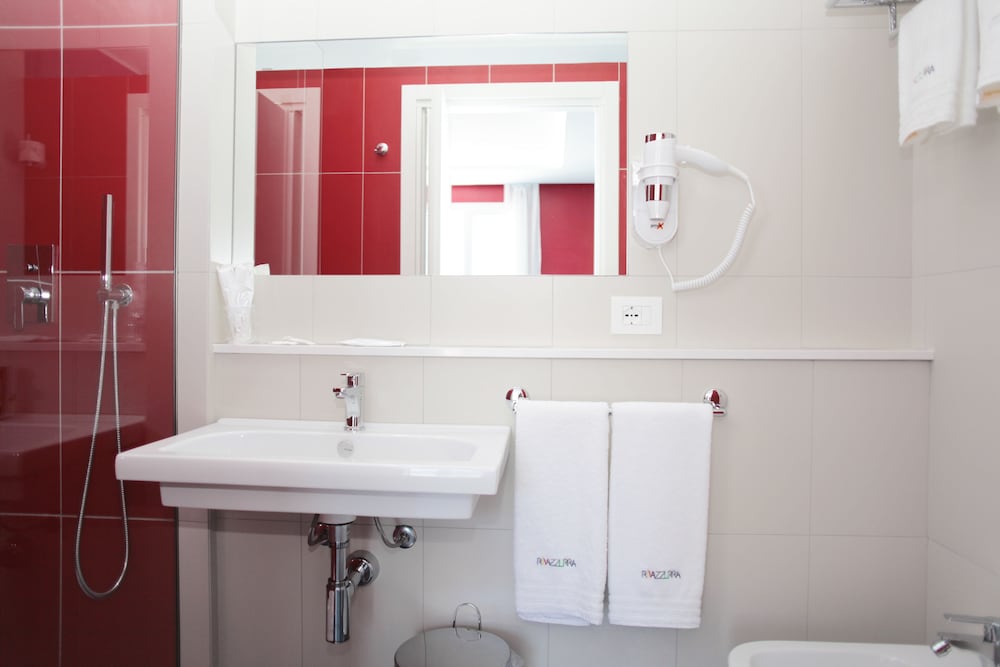 Rivazzurra Design Rooms 40/50