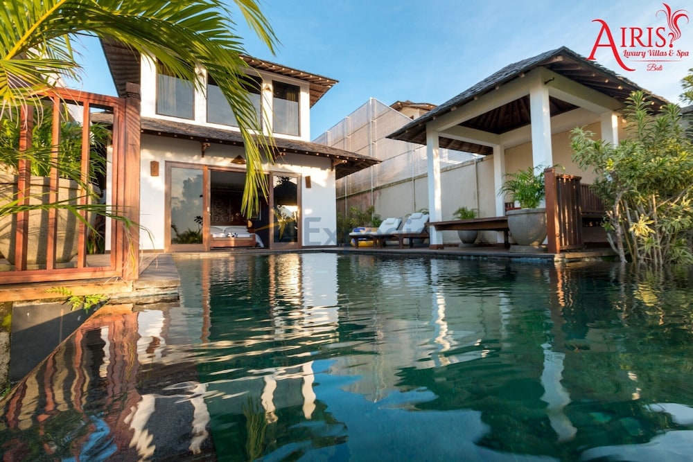 Aisis Luxury Villas And Spa 9/45