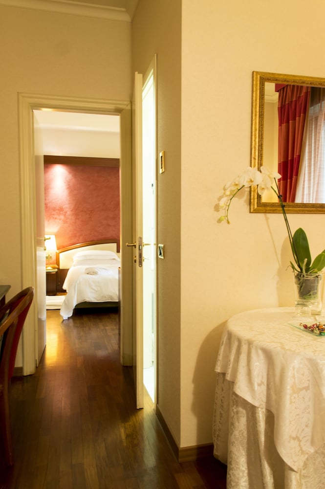 Hotel Polo 14/74