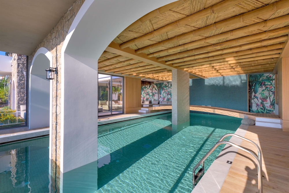 Porto Angeli Beach Resort 38/76