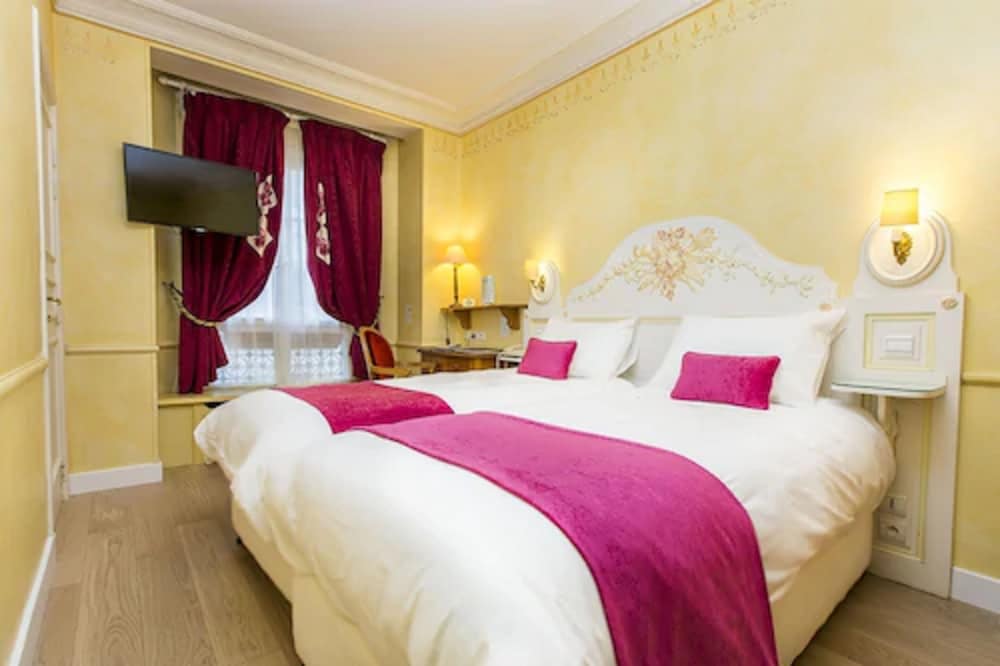 Hotel Gavarni 9/47