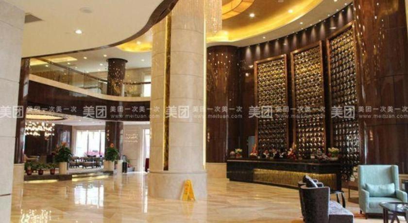 Venus Royal Hotel (The Royal Classic) 36/46