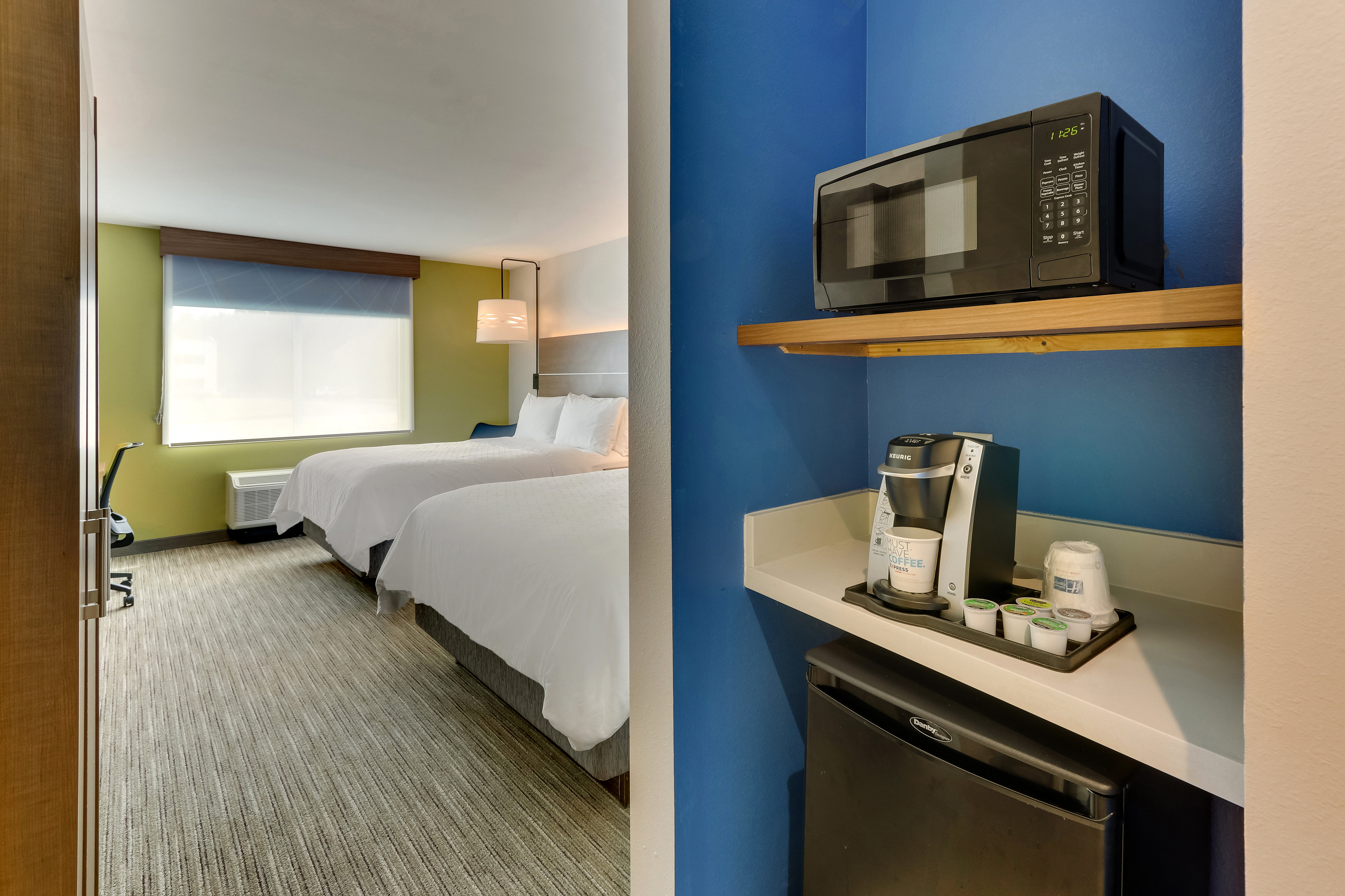 Holiday Inn Express and Suites Dawsonville 74/74