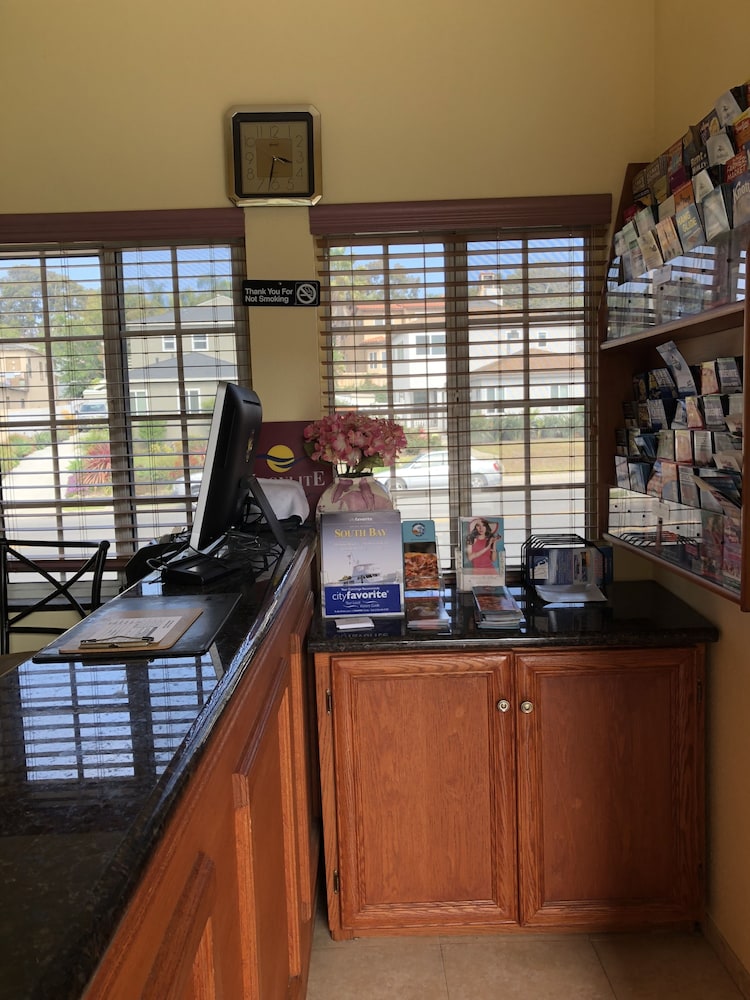 Moonlite Inn Redondo Beach 24/50