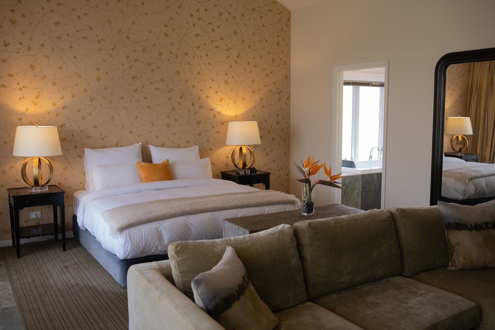 Room at Woodhouse Mountain Lodge, WARKWORTH