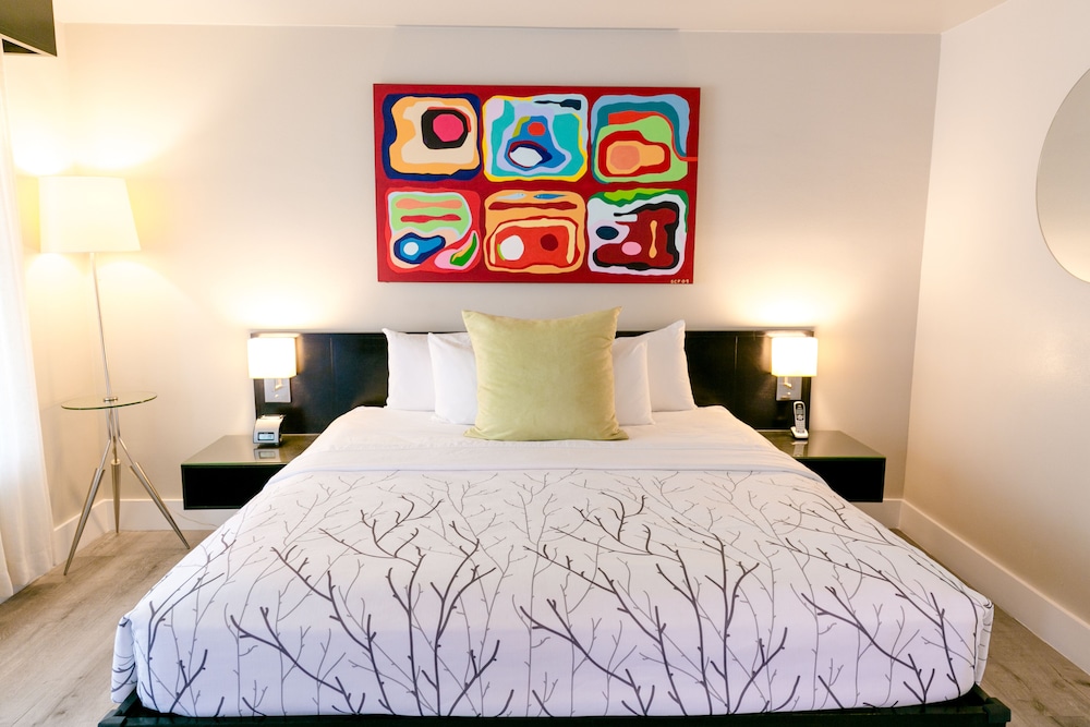 King Bed