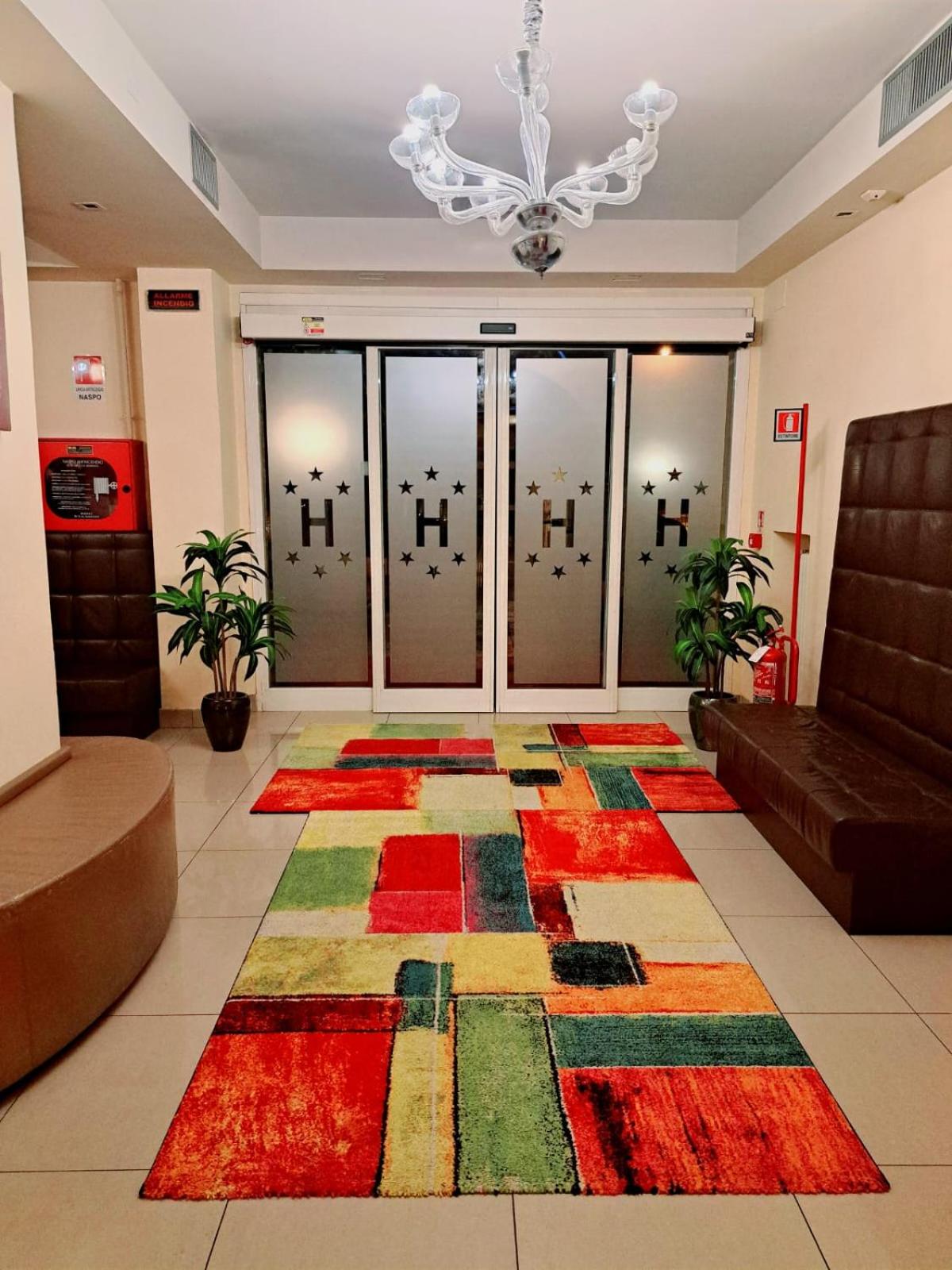 hotel laguna residence