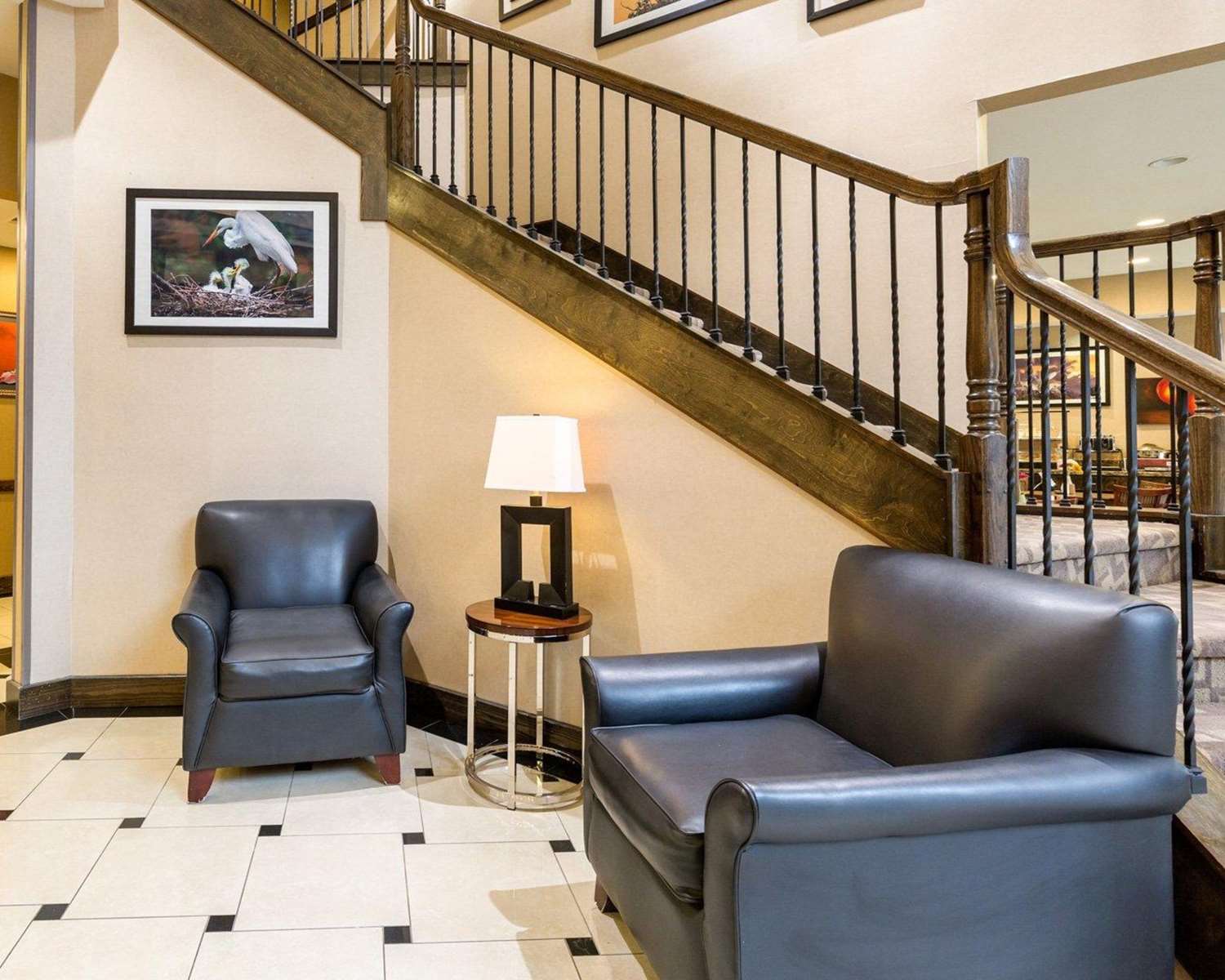 Comfort Inn & Suites Winnie 19/24