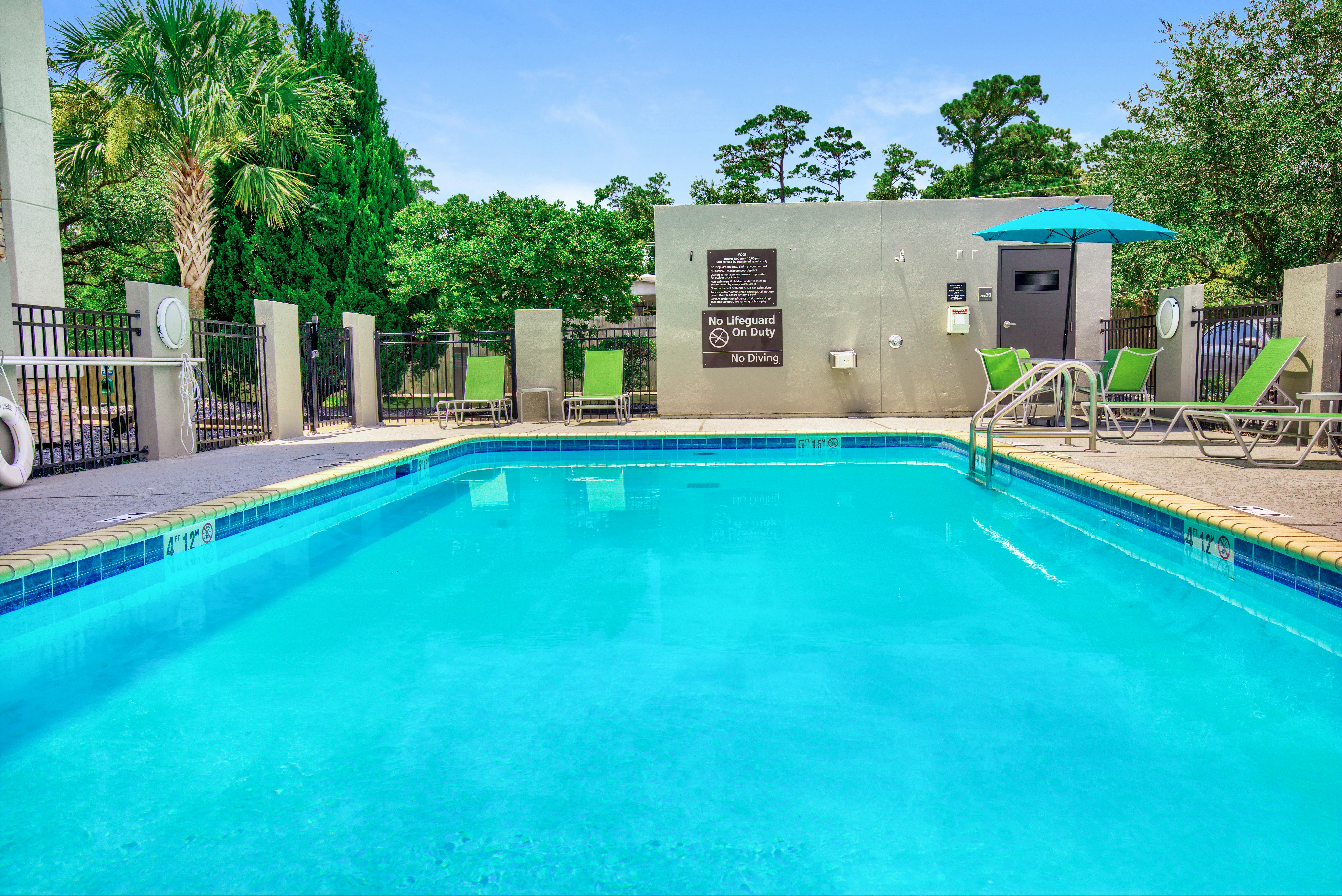 Hampton Inn Slidell 23/24