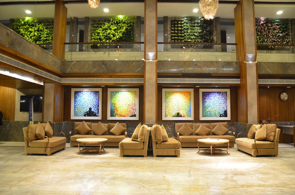 Hotel Ivy 9/15