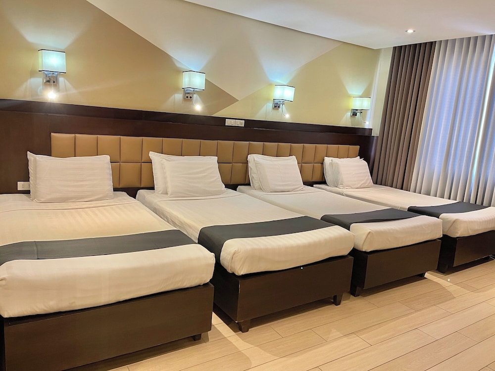 The VIP Hotel Cagayan De Oro 7/51