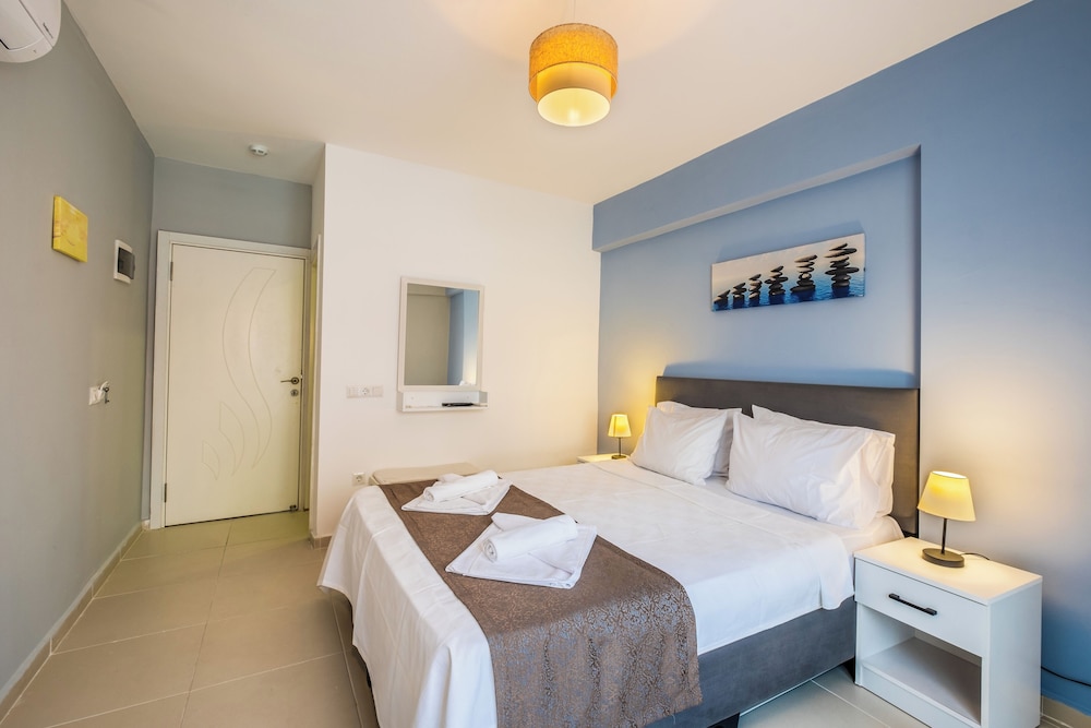 Himm Hotel 22/68