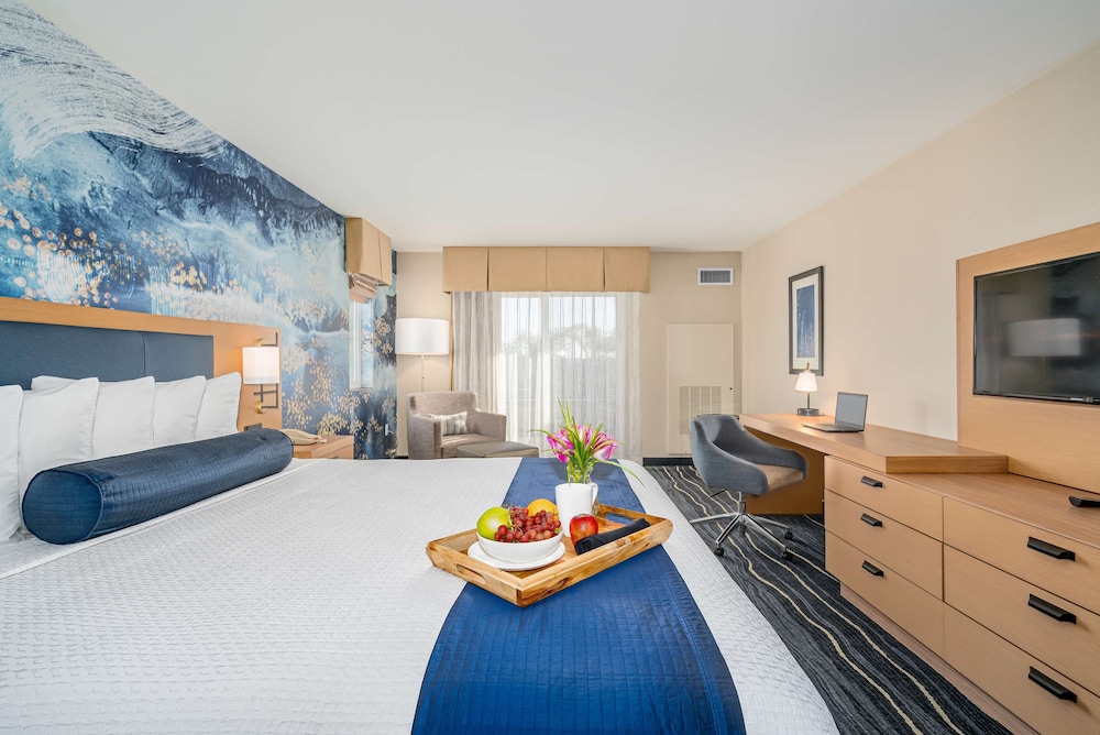 Best Western Plus Marina Gateway Hotel 37/41