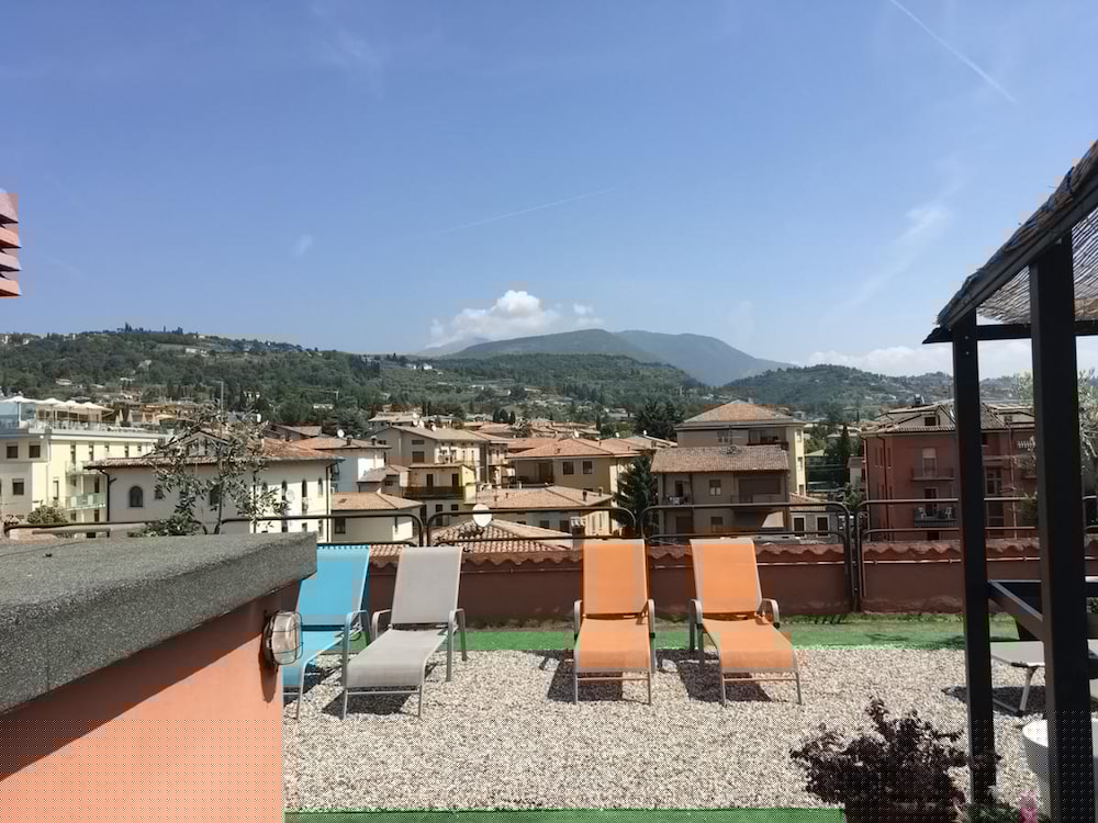 Hotel Cortina 7/44
